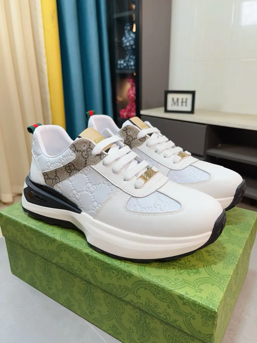 Men's shoes 💰438🌹🌹[GUCCI] Gucci's new lace-up casual men's shoes are on the market first, and the materials and workmanship are superior to all versions on the market. The highest quality shipped first-layer cowhide with imported original perforated materials➕Genuine leather lining, privately molded soft outsole, high foot comfort, imported special materials highlight the brand's unique charm, high-end customization 38-44